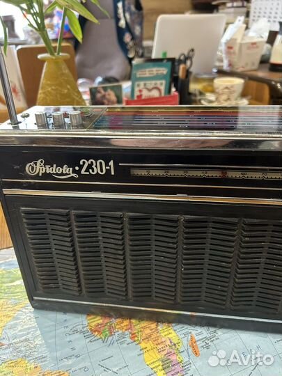 Радиоприемник СССР Спидола 230-1