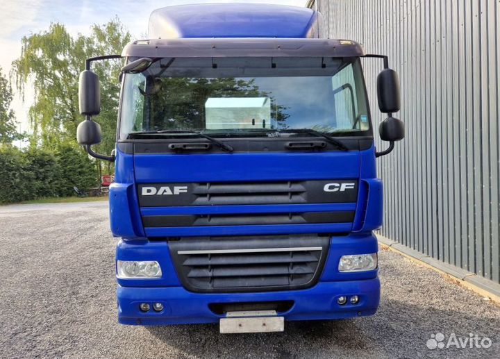 Pазбираем грузовик DAF CF85 с 2006