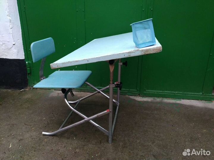 Парта школьная