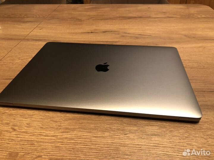 Apple MacBook Pro 15 2018 i9