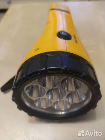 Фонарик светодиодный аккумуляторный Космос