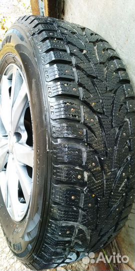 Колеса зимние шипованные 215/65/16. Литьё 5*114,3