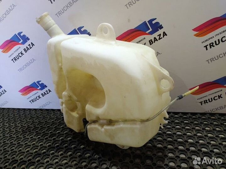 Бачок омывателя лобового стекла Renault Magnum