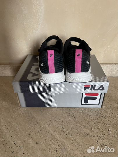 Кроссовки для девочки 34 размер