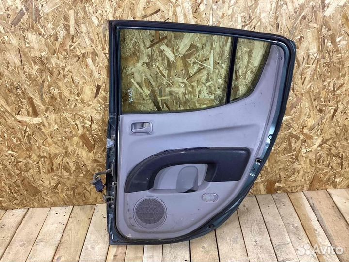Дверь задняя правая Mitsubishi L200