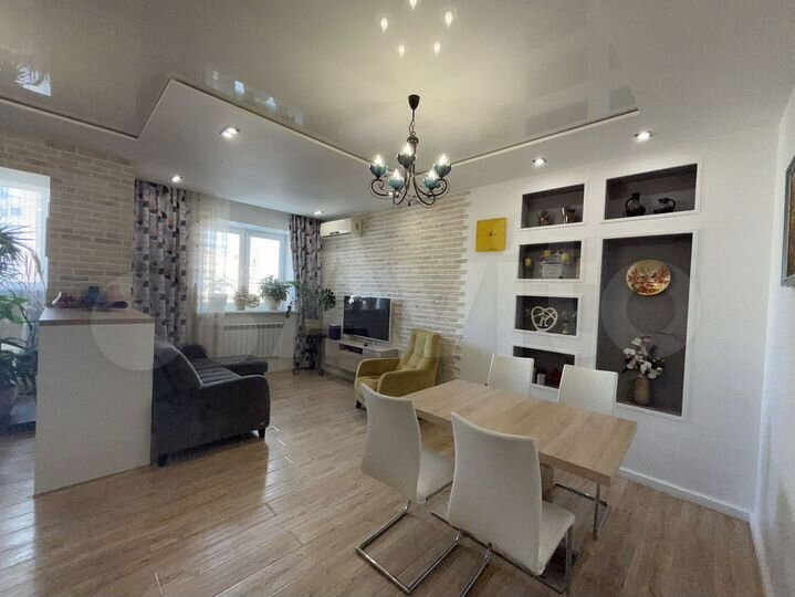 3-к. квартира, 94 м², 11/16 эт.