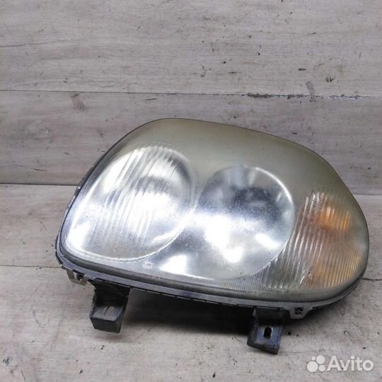 Фара передняя левая Renault Clio II