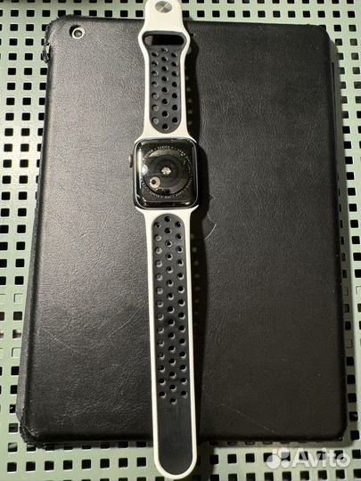 Часы apple watch 4 44 mm