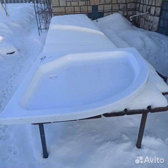 Душевой поддон