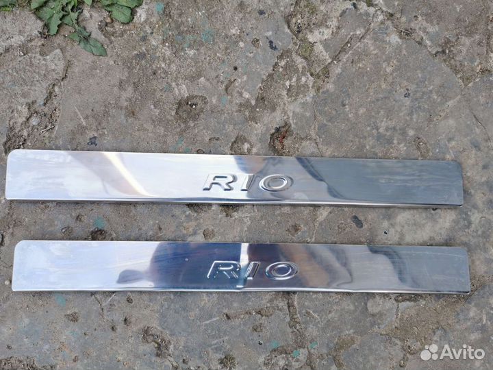 Накладки на пороги KIA RIO 3