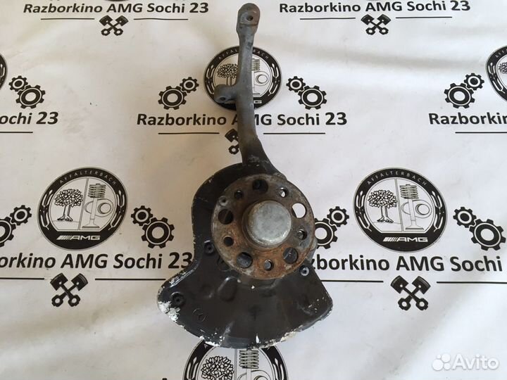 Кулак передний левый для Mercedes W216 W221