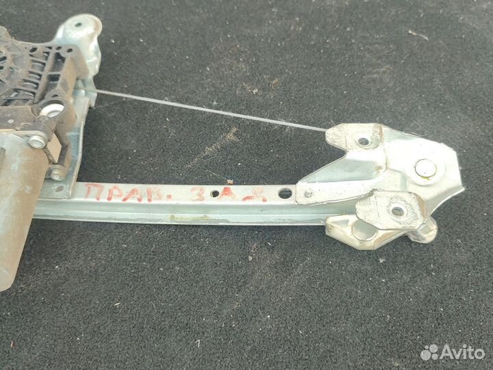 Опель Астра Н стеклоподъёмник правый задний