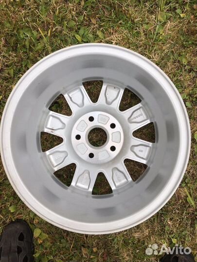 Диск колесный R15 оригинал 7M3601025B