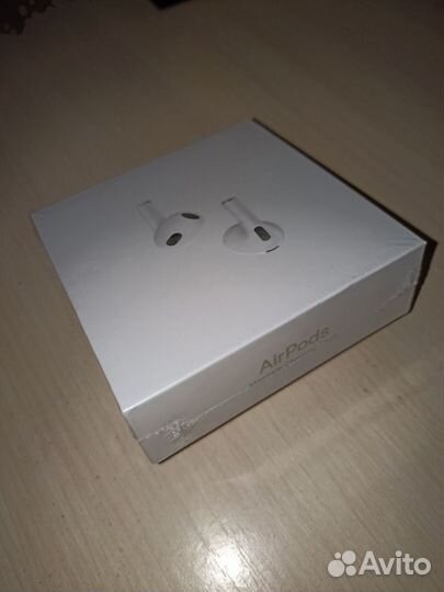 Наушники AirPods 3rd generation-Lightning