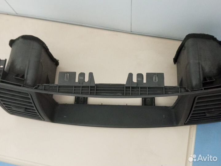 Рамка магнитолы toyota corolla(E 120) 55406-12360