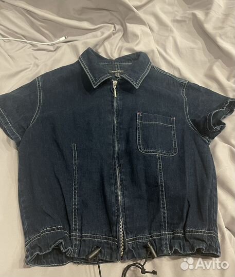 Джинсовая куртка