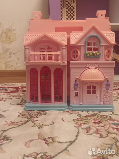 Кукольный домик