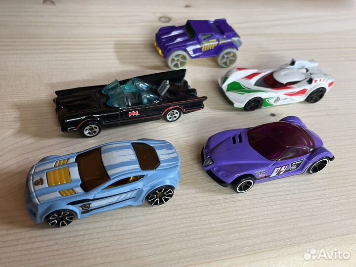 Hot Wheels машинки
