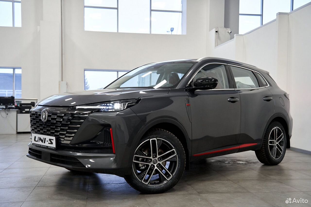 Changan UNI-S 1.5 AMT, 2025