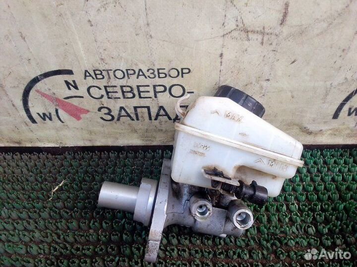 Главный тормозной цилиндр Opel Astra H Z16XER