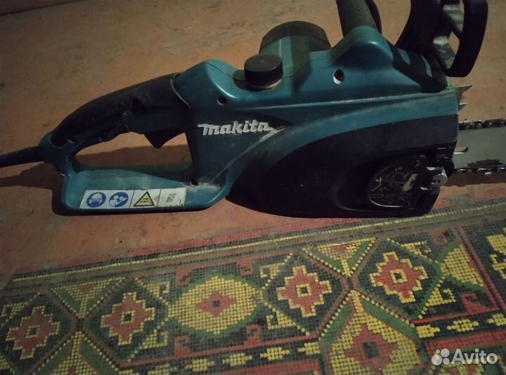 Электропила makita