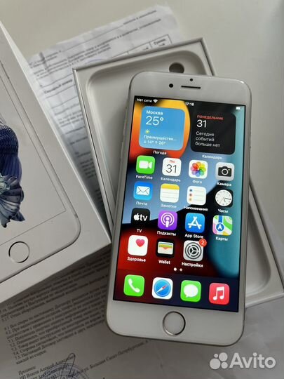 Телефон iPhone 6s
