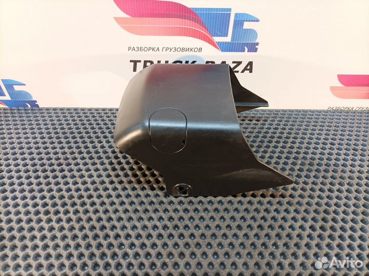 81461130114 Накладка рулевой колонки нижняя