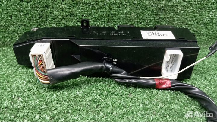 Блок управления стеклоподъемниками Hyundai Veracruze Левый Передний