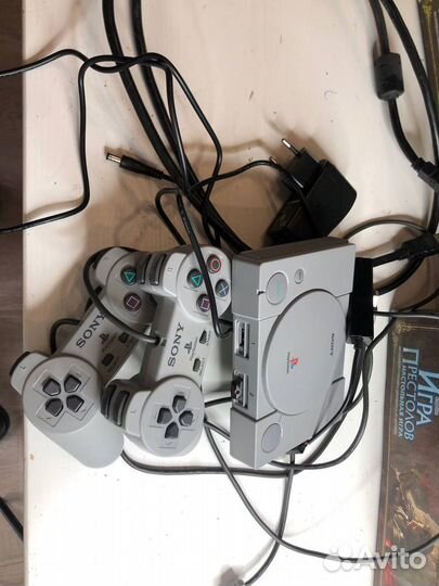 PlayStation (1) Classic (взломанная)