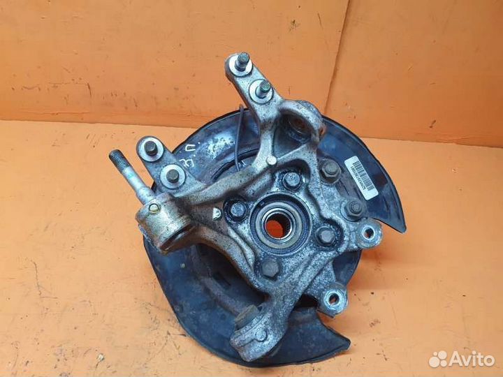 Кулак поворотный задний правый Acura Rdx TB1 2.3