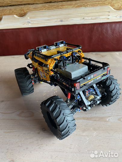 Lego Technic в идеальном состоянии все работает