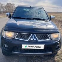 Mitsubishi L200 2.5 AT, 2010, 409 000 км, с пробегом, цена 1 725 000 руб.