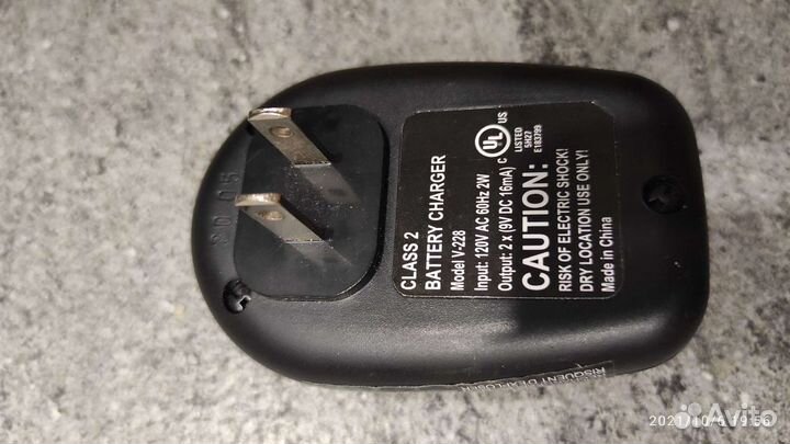 Зарядное устройство на Крону 9v. Американская вилк