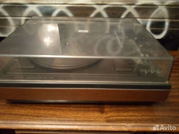 Проигрыватель винила электроника 301 стерео