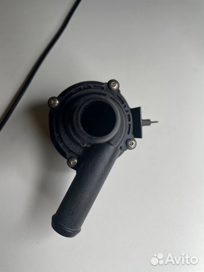 Помпа водяная дополнительная 3.6l cts/sts