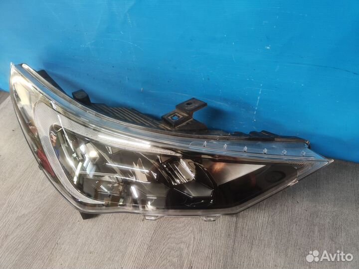 Фара правая Hyundai Solaris 2 2017