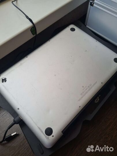 Apple MacBook Pro 13 2011 i5 12gb SSD 240gb