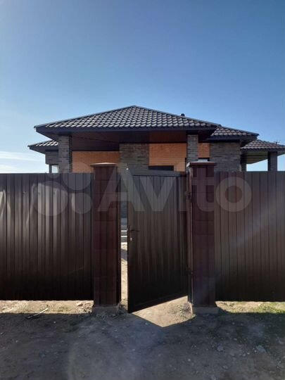 Коттедж 100 м² на участке 10 сот.