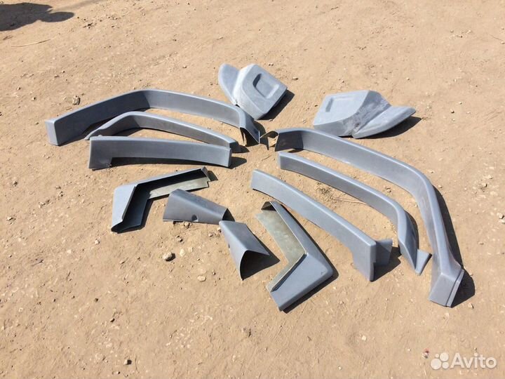 Расширители арок Hummer H2