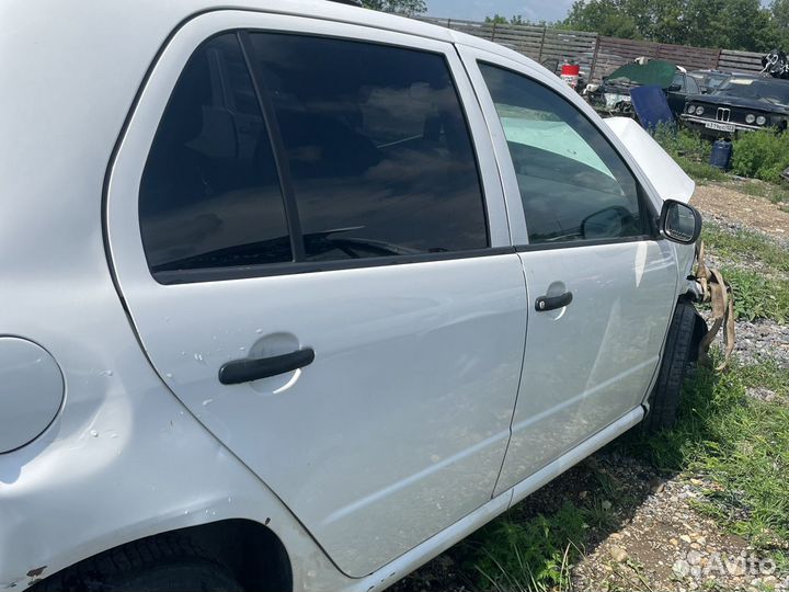 Дверь Skoda Fabia Левая правая передняя задняя