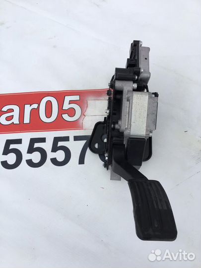 Nissan Patrol Y62 педаль газа