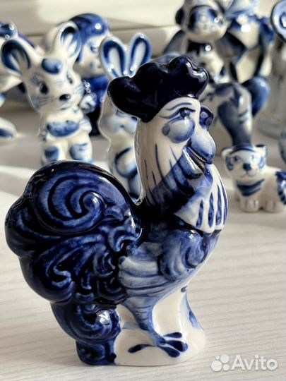 Фигурка гжель