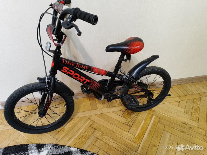 Детский велосипед 16