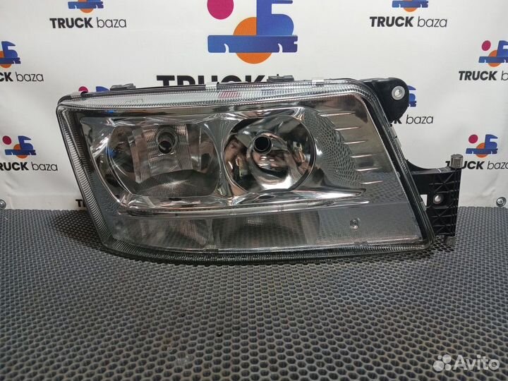 81251016664 Фара правая Man TGS, Man TGX