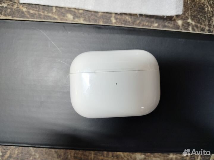 Кейс для наушников apple airpods pro