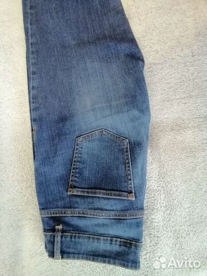 Джинсы фирм Bootcut