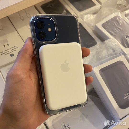 Повербанк Apple MagSafe Battery Pack