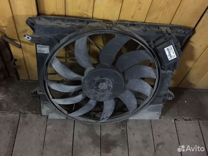 Вентилятор двигателя Мерседес мл 164 6.3 амг