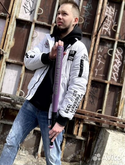 Бейсбольная бита