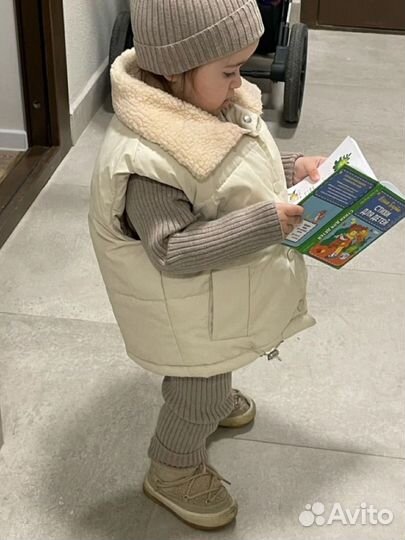 Жилетка безрукавка детская